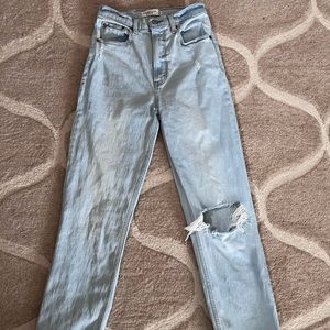 Abercrombie Jeans- ultra high rise 90s straight fit
